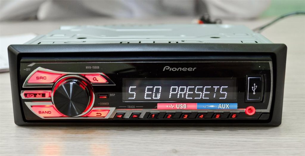Car Audio: что надо знать при выборе автомобильной магнитолы (ресивера)