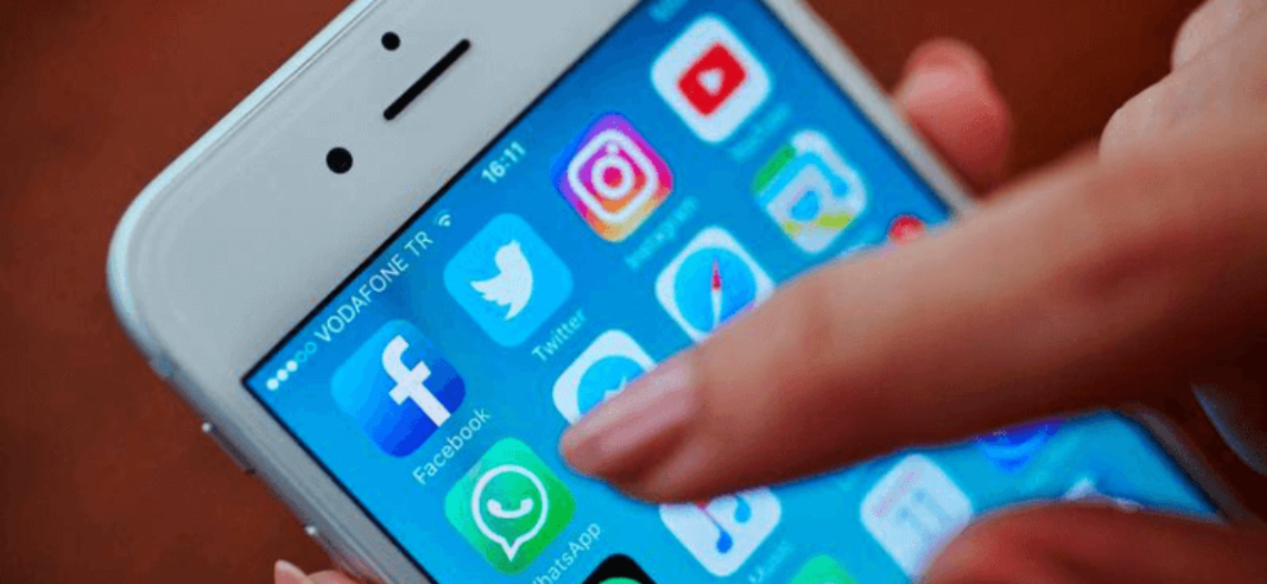Как инкогнито читать сообщения в WhatsApp