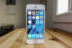 Apple готовит замену iPhone SE
