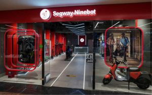 В России открылся первый официальный магазин Segway-Ninebot