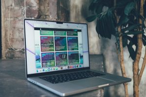 На что способен MacBook Pro с M1 Max? Тест в работе и сравнение с конкурентами