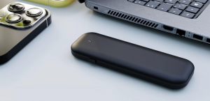 Leap Wireless SSD — миниатюрный накопитель с аккумулятором и Wi-Fi