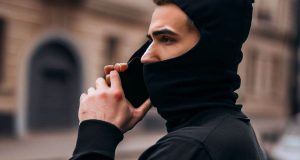 Мошенники нашли одну хитрую уловку, чтобы разводить даже самых образованных