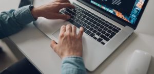 Мошенники начали предлагать работу, о которой мечтают буквально все
