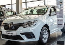 В продаже у дилеров нашлись новые Renault Logan российской сборки — их еще можно купить