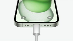 Стало известно, какие USB-С кабели принимает iPhone 15