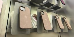 «Это просто мусор»: покупатели хейтят Apple за аксессуары для iPhone и выкладывают отвратные фото с ними