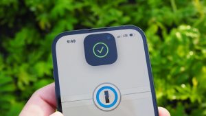 Apple переделает Face ID в iPhone 16