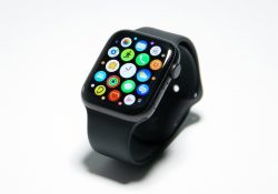 Названы четыре больших изменения Apple Watch X. Они продадут новые часы кому угодно