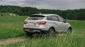 «АвтоВАЗ» проговорился о скором повышении цен на автомобили
