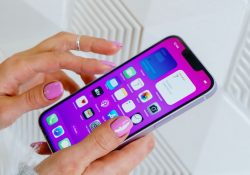 Как убрать всё ненужное с любого сайта в пару нажатий на iOS 18