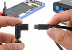 Специалисты iFixit разработали уникальный инструмент для замены батареи в iPhone 16