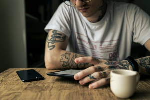 Amazon и запрет на E-Книги