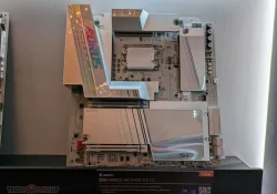 Gigabyte представила плату AORUS Z890 Tachyon ICE без привычных слотов DIMM — только CAMM2