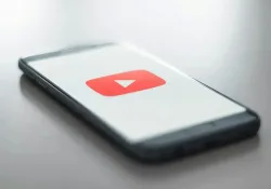 YouTube на телевизорах: рекордный рост рекламной выручки и новые тенденции