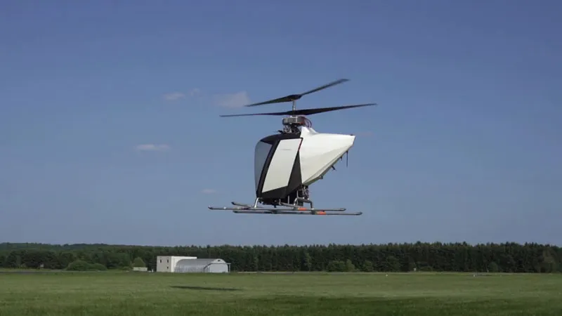 Австрийский электровертолёт eCopter совершил первый свободный полёт