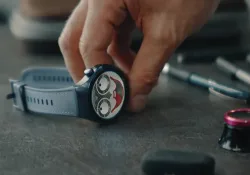 Смарт-часы Huawei Watch 5: Эксклюзивные циферблаты от Константина Чайкина