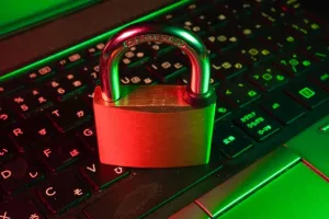 Россияне получат возможность самостоятельно блокировать опасный контент в интернете