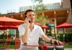 Бесплатные смартфоны в России: что кроется за заманчивым предложением?