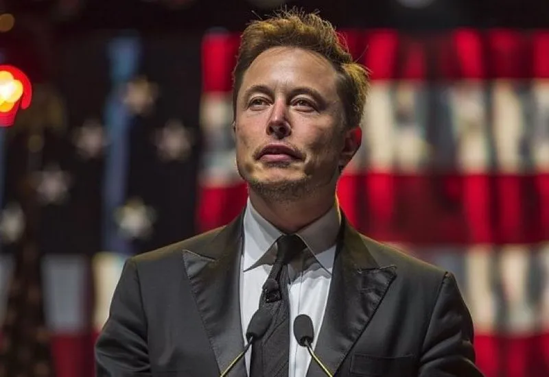 Илон Маск и его акции Tesla: как решение суда привело к миллиардам
