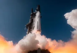 Первый полет Starship V3: Прорыв в космических технологиях с неожиданным финалом